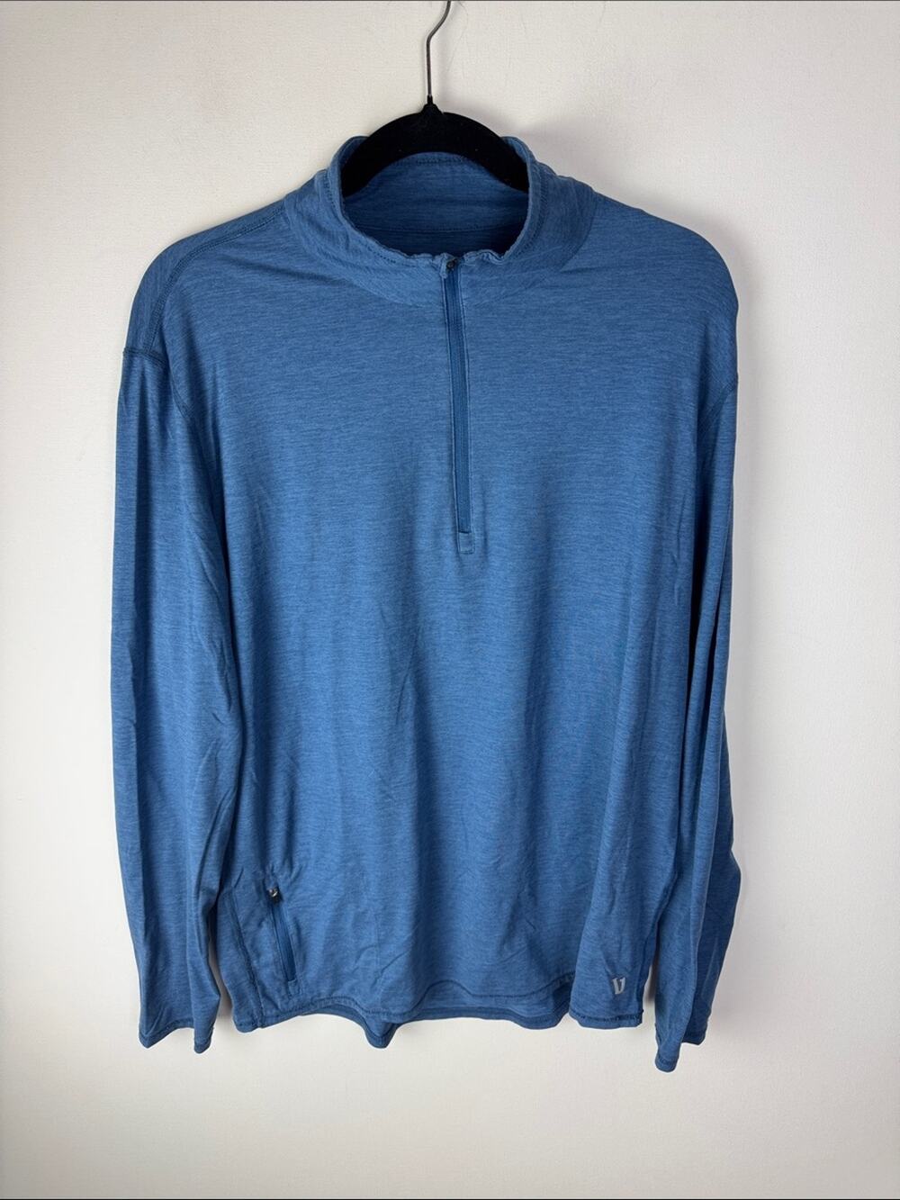 Vuori Quarter Zip - Men's Large